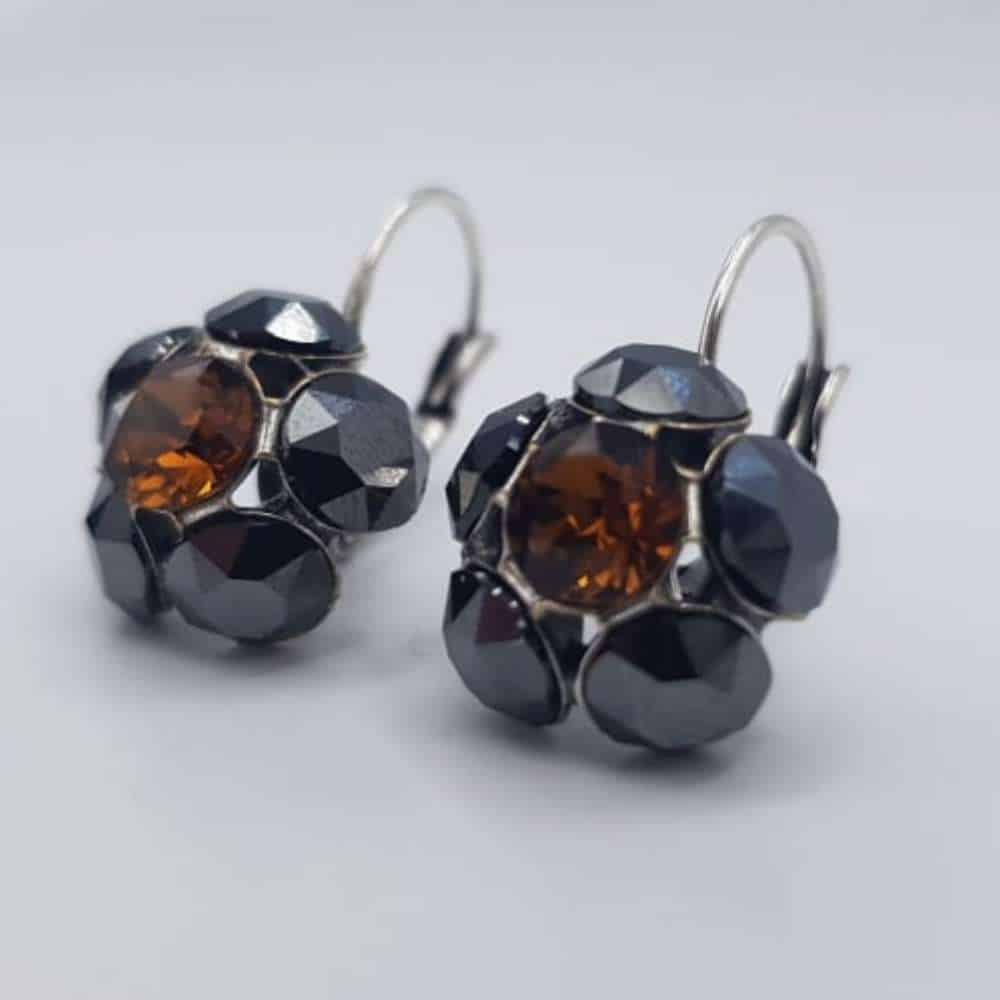 Nell by La Vie Hanging Flower Earring Swarovski NBLEB-1104