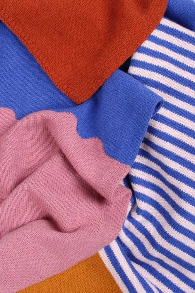 Danefae Daneboa Scarf Happy