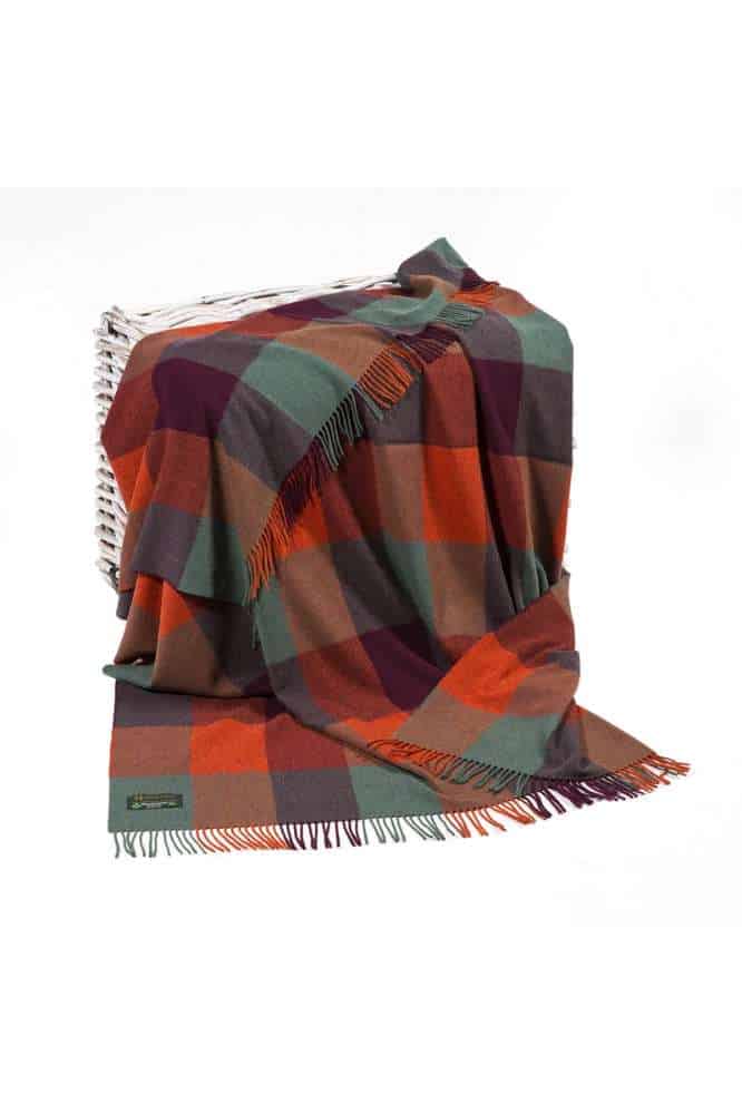 John Hanly Lambswool Throw 642
