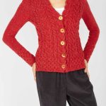 Horseshoe Cable Cardigan Chilli