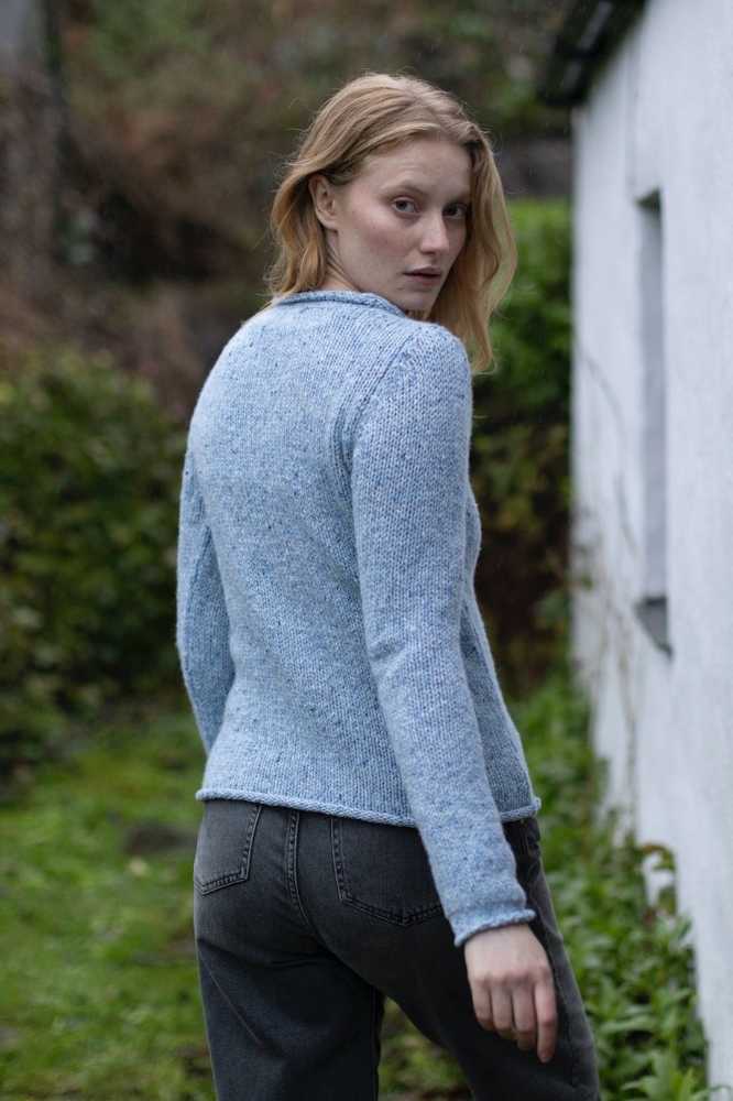 Fisherman out of Ireland Merino Wool Knitted Ladies Sweater Blue Mist SG433V- La Vie en Rose Damesmode