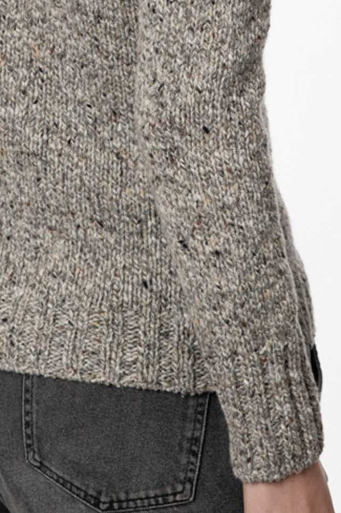 Fisherman out of Ireland Polo Neck Sweater Porridge FSS72M 215 - La Vie en Rose Damesmode