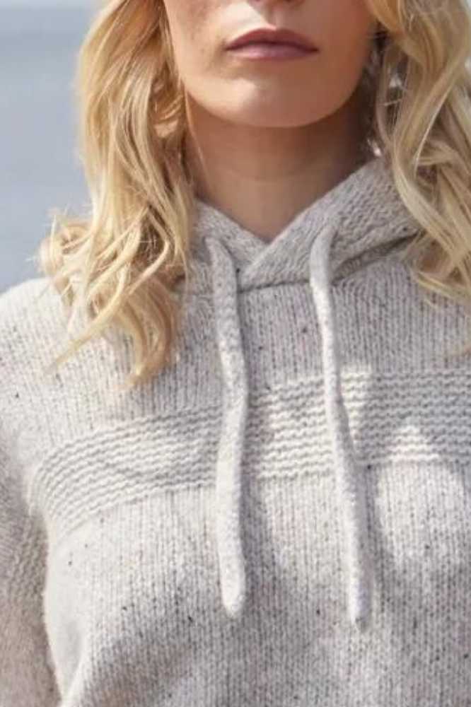 Fisherman out of Ireland Whisper Merino-Cashmere Hoodie Oyster SL911T - La Vie en Rose Damesmode