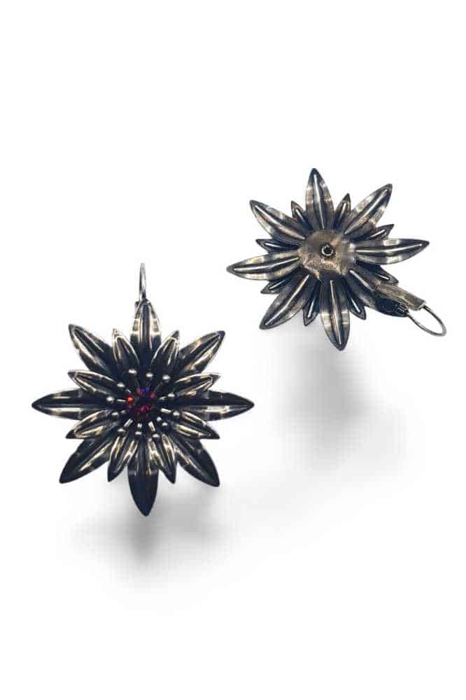 Nell Bijoux Daisies Silver Plum - La Vie en Rose Damesmode Enkhuizen