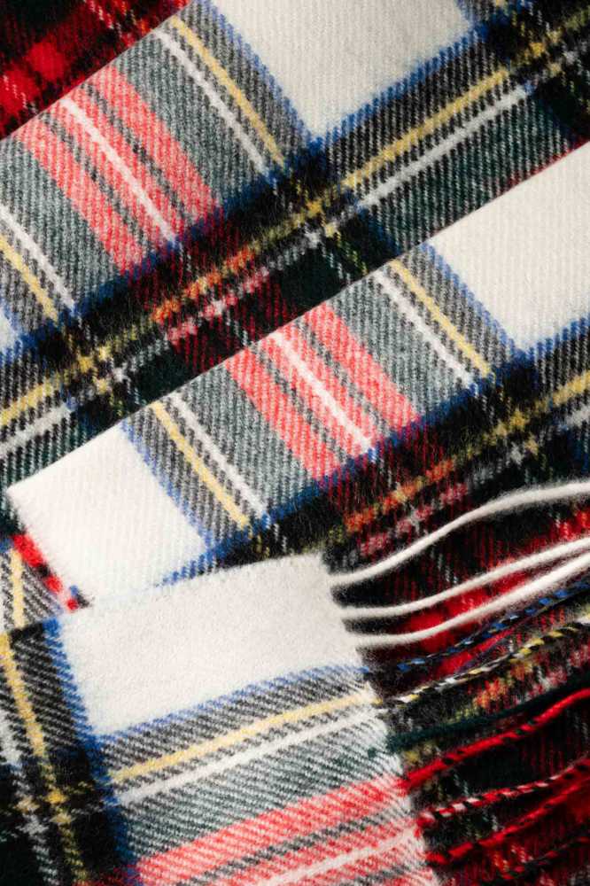 John Hanly Merino Luxury Wool Scarf 152 Dress Stewart Tartan - La Vie en Rose Damesmode