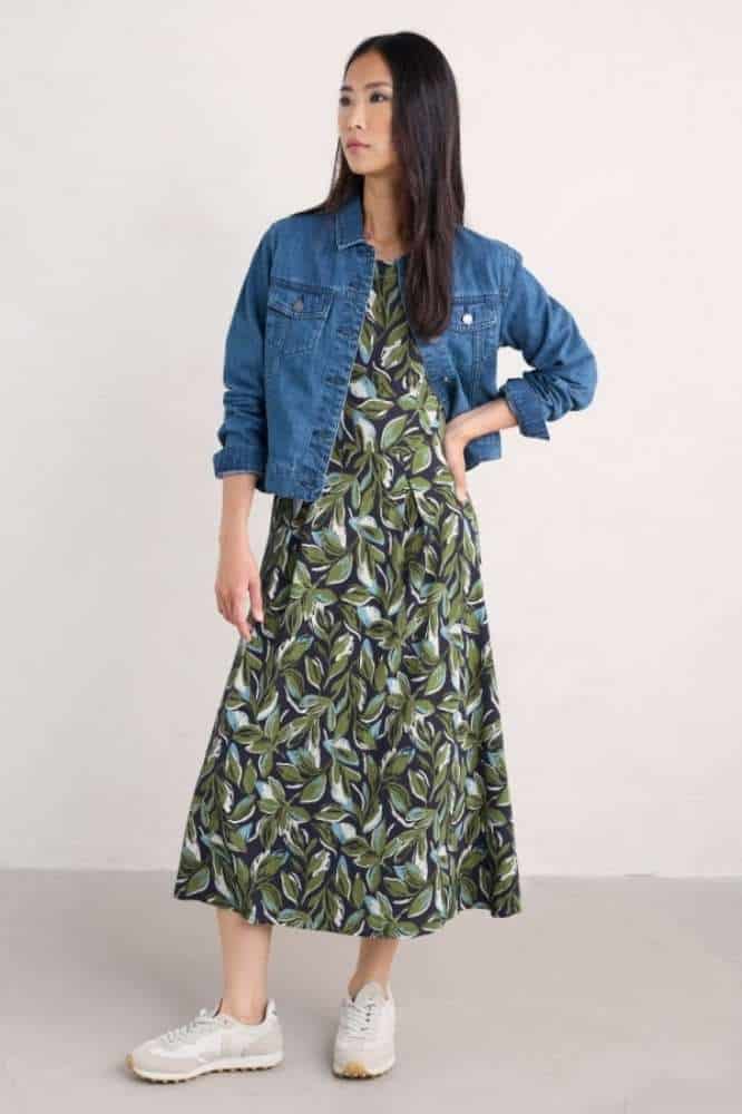 Seasalt Cornwall Wild Bouquet Dress Tonal Leaves Maritime - La Vie en Rose Damesmode (2)