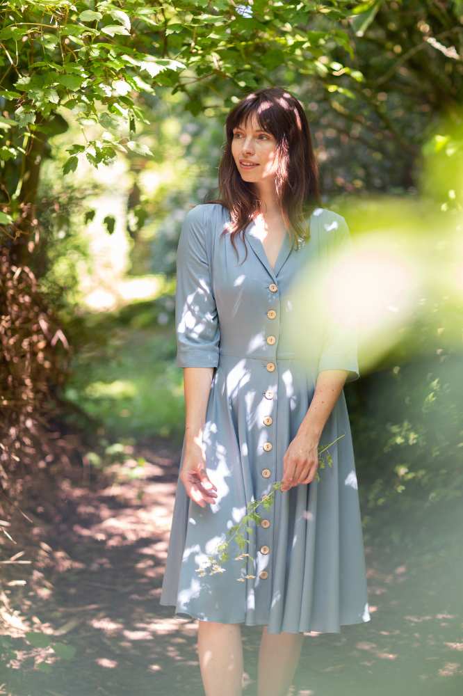 Very Cherry D'laine Dress Olette Ice Blue - La Vie en Rose Damesmode