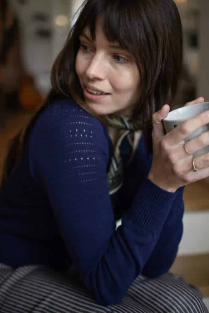 Very Cherry Lucia V-Neck Cardigan Marine - La Vie en Rose Damesmode