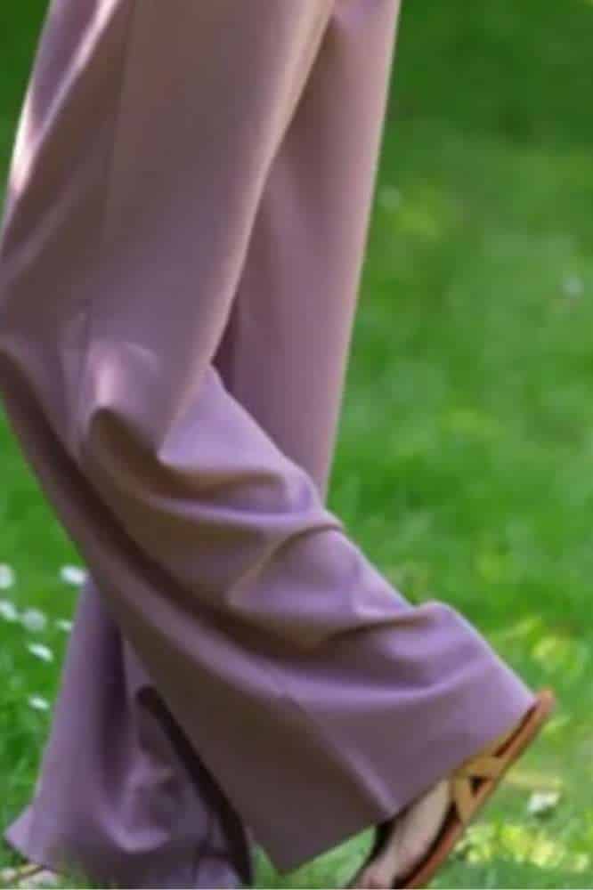 Very Cherry Marlene Pants Lila Gabardine - La Vie en Rose Damesmode