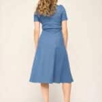 Very Cherry Revers Dress Lights Denim Indigo - La Vie en Rose Damesmode