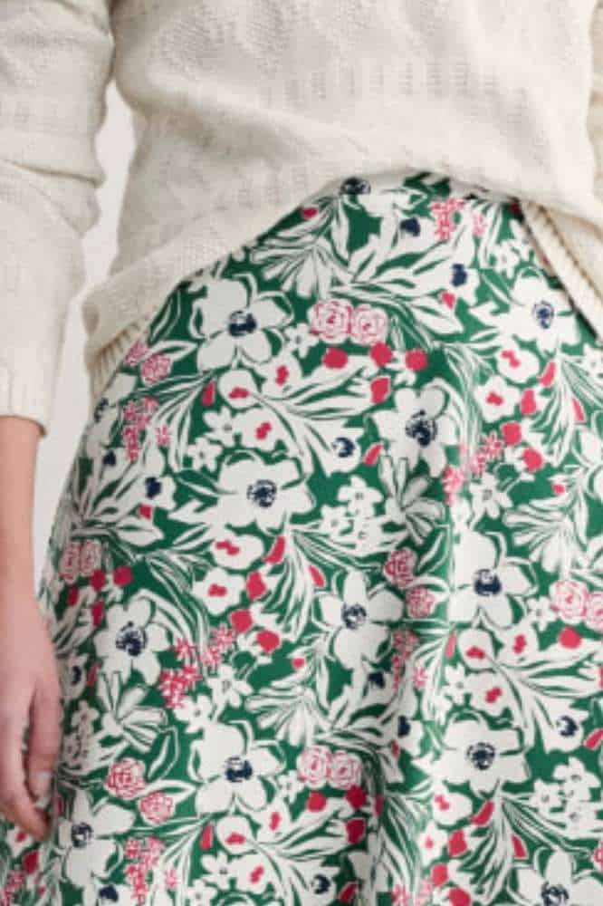 Seasalt Cornwall Rose Skirt Calf Garden Flowers Dark Forage - La Vie en Rose Damesmode