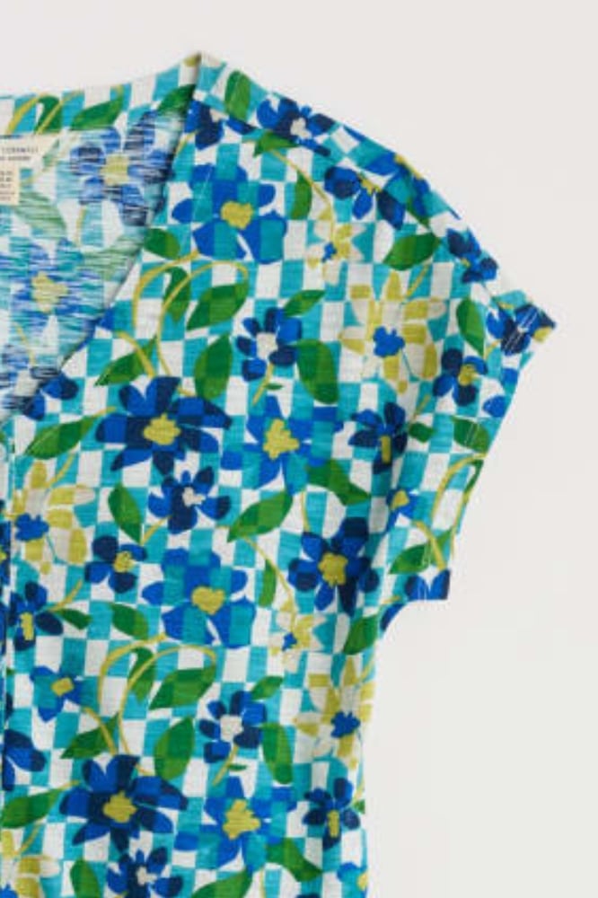 Seasalt Cornwall Studio Glass Top Picnic Floral Chalk - La Vie en Rose Damesmode