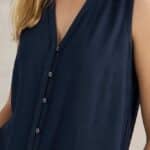 White Stuff Delilah Button Top Dark Navy - La Vie en Rose Damesmode