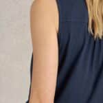 White Stuff Delilah Button Top Dark Navy - La Vie en Rose Damesmode