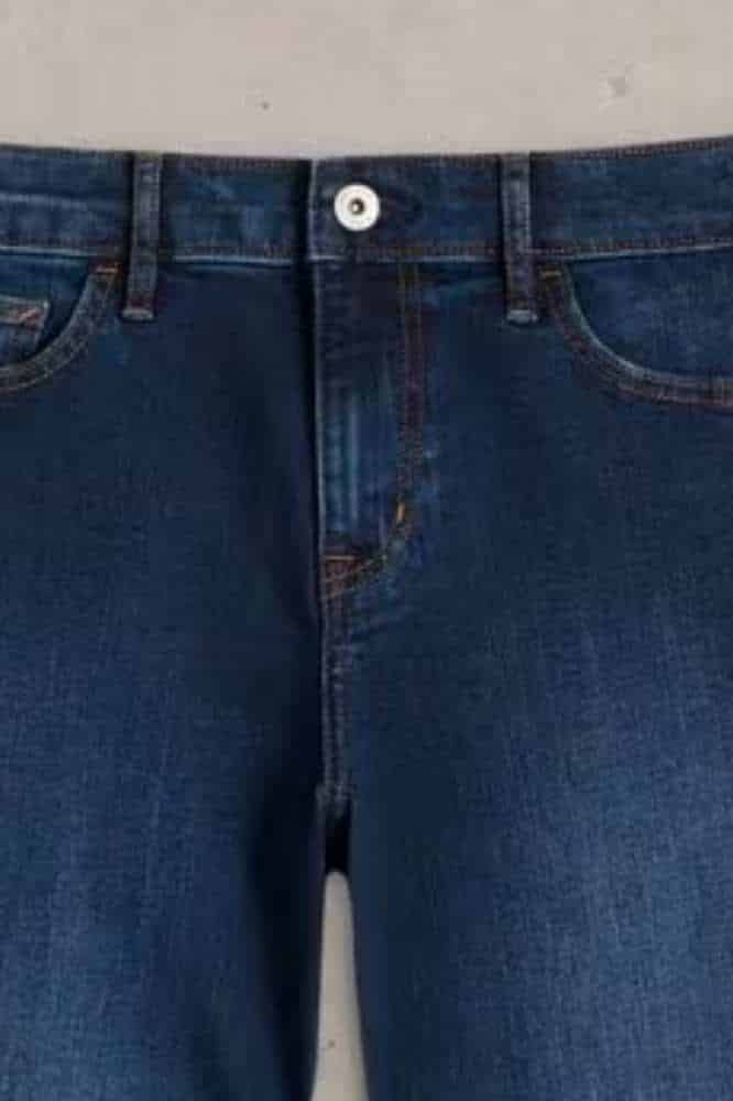 White Stuff Harriet Bootcut Jeans Mid Denim - La Vie en Rose Damesmode