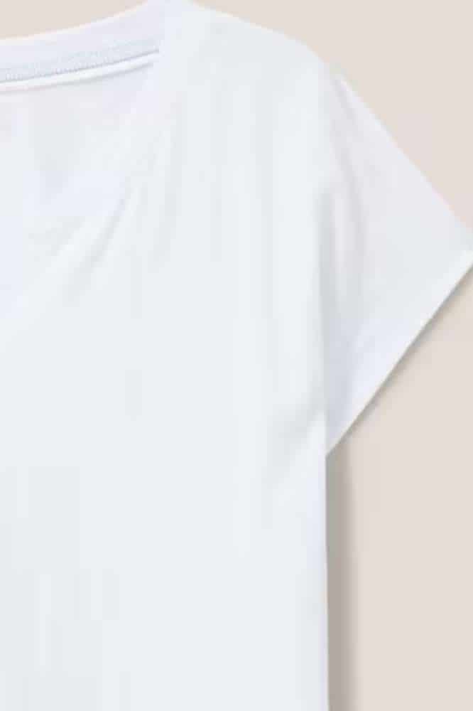 White Stuff Nelly Notch Tee Natural White- La Vie en Rose Damesmode
