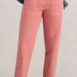 White Stuff Twister Chino Trouser Mid Red - La Vie en Rose Damesmode