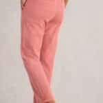 White Stuff Twister Chino Trouser Mid Red - La Vie en Rose Damesmode