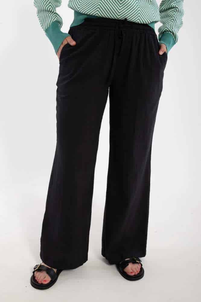 Danefae Danenynne Searsucker Black - La Vie en Rose Damesmode