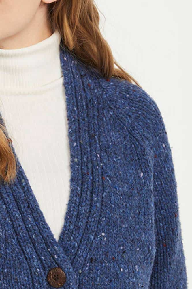 Aran Woollen Mills Ladies Donegal Cardigan Side Pockets Denim - La Vie en Rose Damesmode