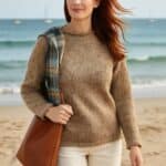 Aran Woollen Mills Ladies Roll Neck Raglan Crew Light Honey - La Vie en Rose Damesmode