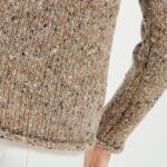 Aran Woollen Mills Ladies Roll Neck Raglan Crew Light Honey - La Vie en Rose Damesmode