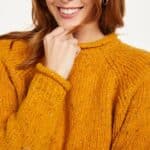 Aran Woollen Mills Ladies Roll Neck Raglan Crew Starfish - La Vie en Rose Damesmode