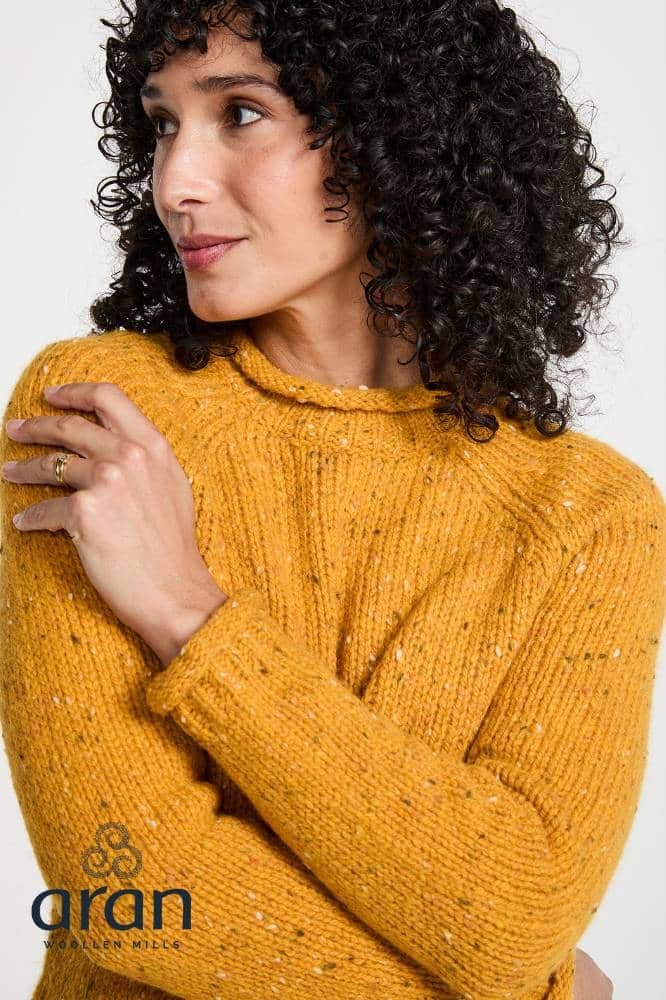 Aran Woollen Mills Ladies Roll Neck Raglan Crew Starfish - La Vie en Rose Damesmode