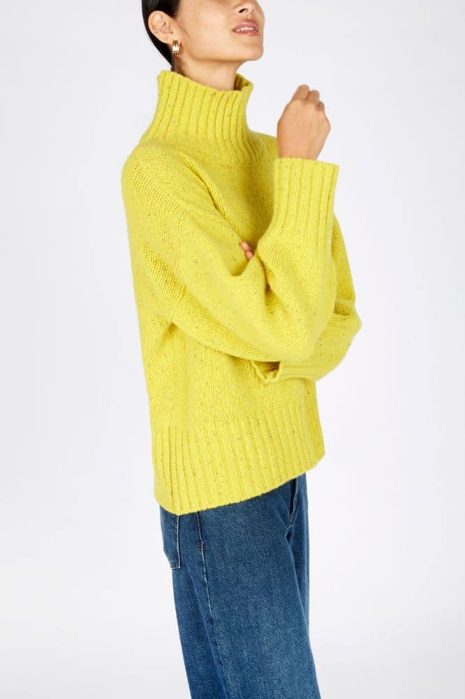 IrelandsEye The Paige Polo Neck Buttercup - La Vie en Rose Damesmode (1)