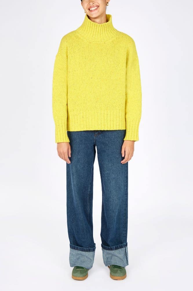 IrelandsEye The Paige Polo Neck Buttercup - La Vie en Rose Damesmode (1)