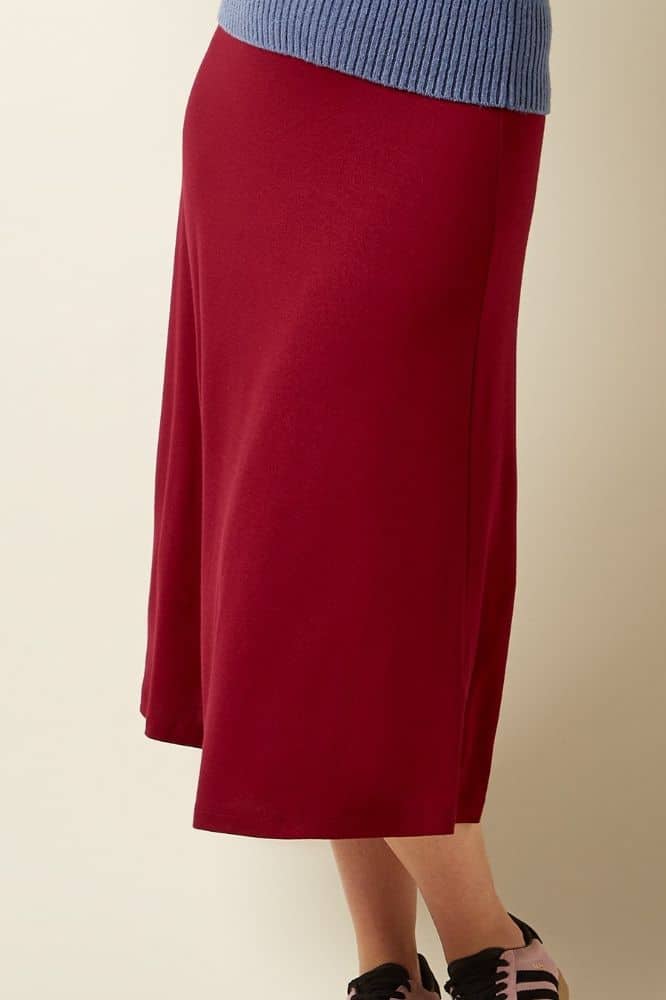 King Louie Juno Midi Skirt Milano Crepe Cabernet Red - La Vie en Rose Damesmode