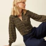 King Louie Maisie Blouse Mirth Jersey Rhodonite Blue - La Vie en Rose Damesmode