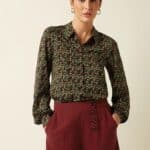 King Louie Maisie Blouse Mirth Jersey Rhubarb Red - La Vie en Rose Damesmode