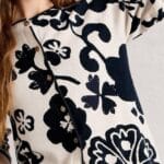 White Stuff Lulu Print Cardi Nat Mlt- La Vie en Rose Damesmode
