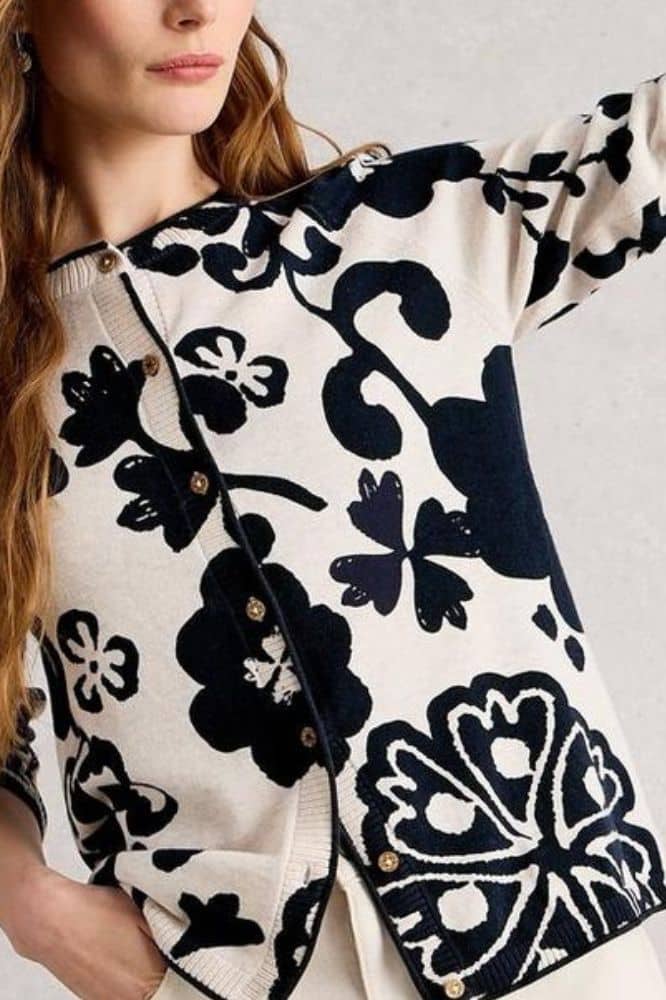 White Stuff Lulu Print Cardi Nat Mlt- La Vie en Rose Damesmode