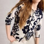 White Stuff Lulu Print Cardi Nat Mlt- La Vie en Rose Damesmode