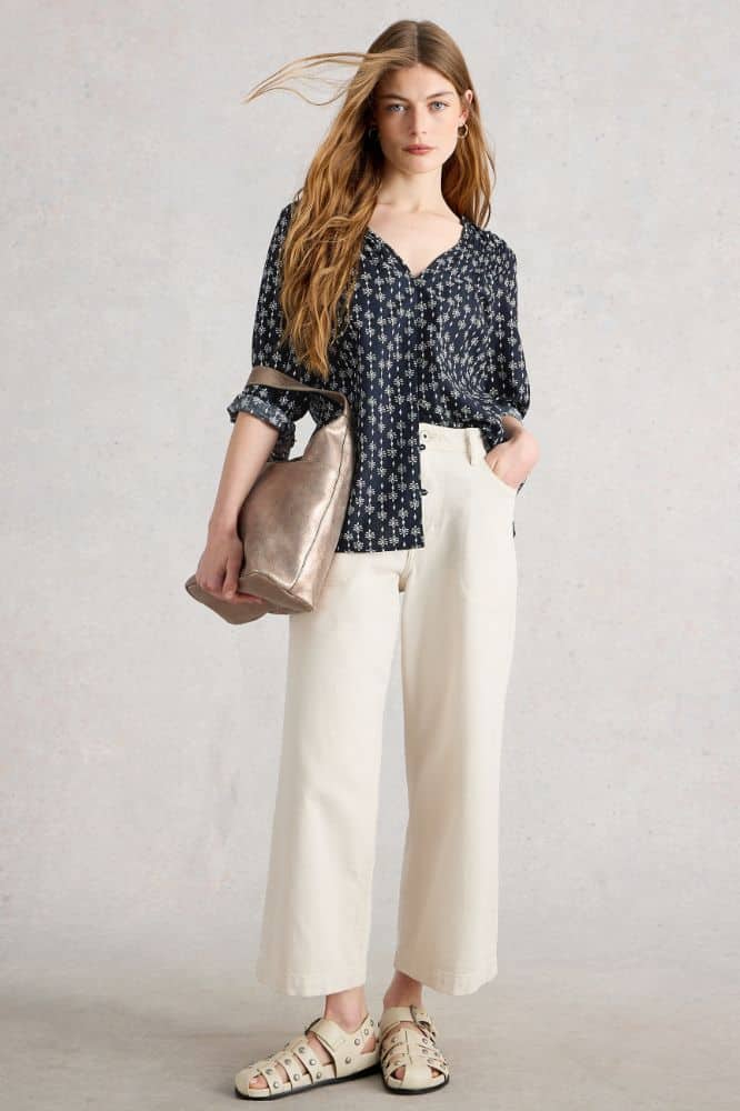 White Stuff Rae Organic Cotton Top Nay Print- La Vie en Rose Damesmode