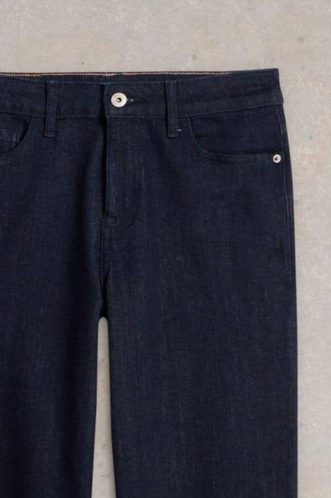 White Stuff Taylor Straight Jeans Dark Denim - La Vie en Rose Damesmode