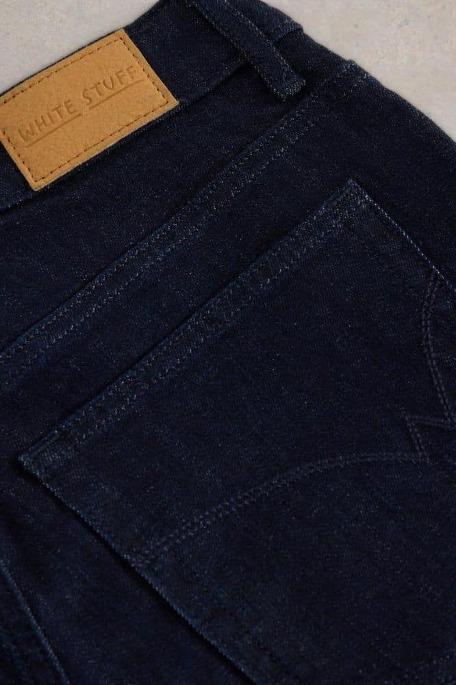 White Stuff Taylor Straight Jeans Dark Denim - La Vie en Rose Damesmode