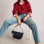 White Stuff Texture V Neck J umper Mid Red - La Vie en Rose Damesmode