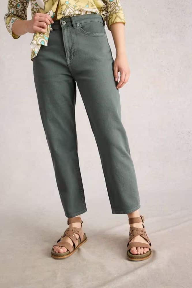 White Stuff Tilly Tapered Jeans Mid Green - La Vie en Rose Damesmode