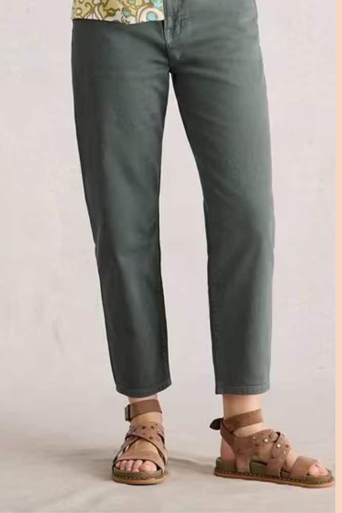 White Stuff Tilly Tapered Jeans Mid Green - La Vie en Rose Damesmode