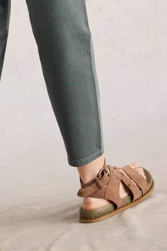 White Stuff Tilly Tapered Jeans Mid Green - La Vie en Rose Damesmode