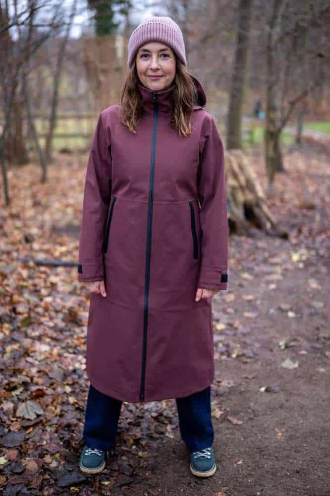 Danefae The Danedogwalker Raincoat Dark Merlot - La Vie en Rose Damesmode