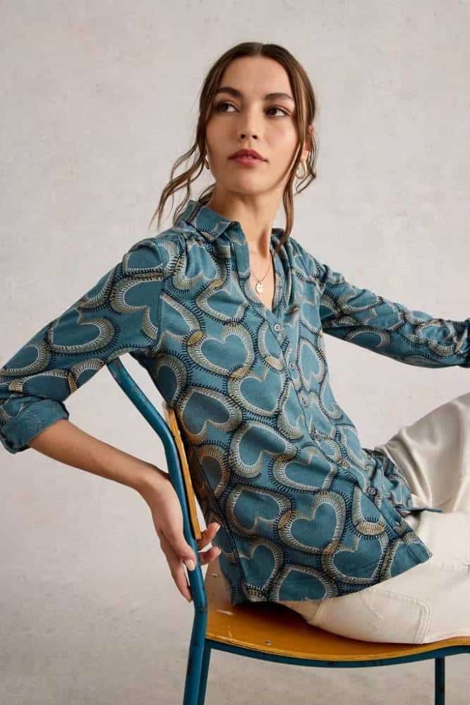 White Stuff Annie Jersey Shirt Blue Print - La Vie en Rose Damesmode